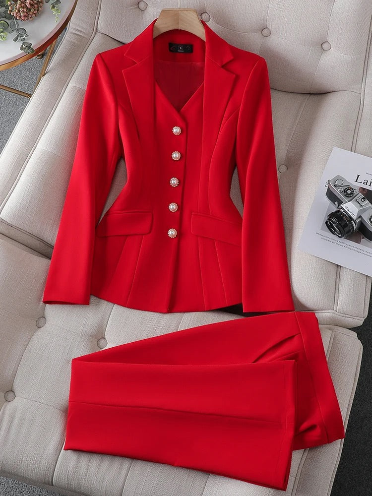 Tailleur Donna Suit con Blazer Foderato e Pantalone Regular Fit