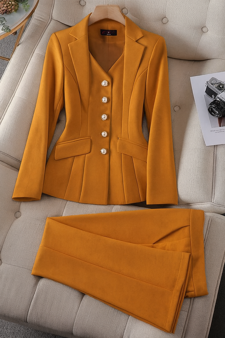 Tailleur Donna Suit con Blazer Foderato e Pantalone Regular Fit