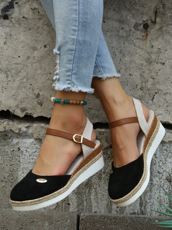 Elegante Espadrillas Lillian Punta Chiusa Plateau