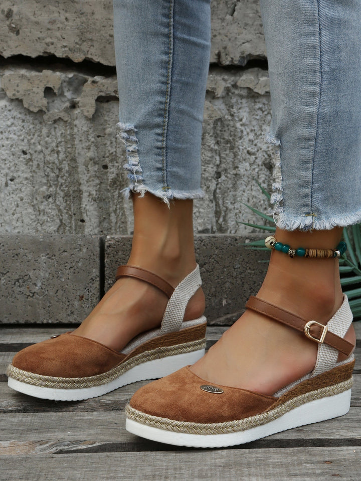 Elegante Espadrillas Lillian Punta Chiusa Plateau