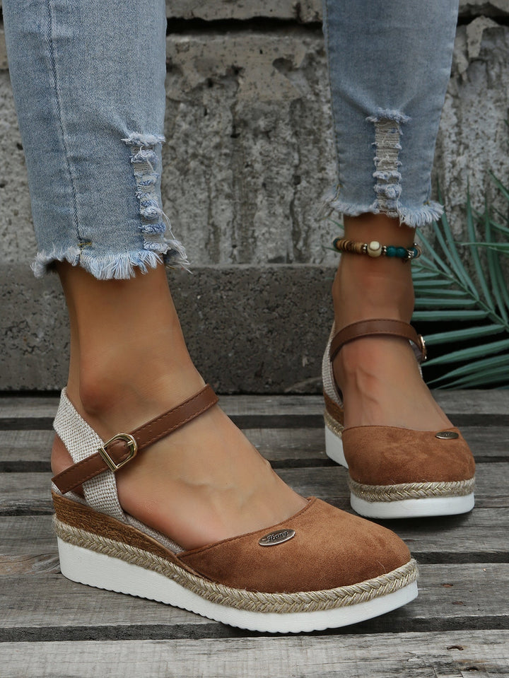 Elegante Espadrillas Lillian Punta Chiusa Plateau