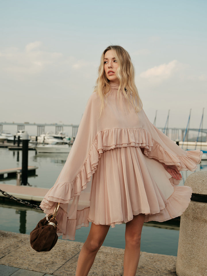 Abito lussuoso chiffon con mantella