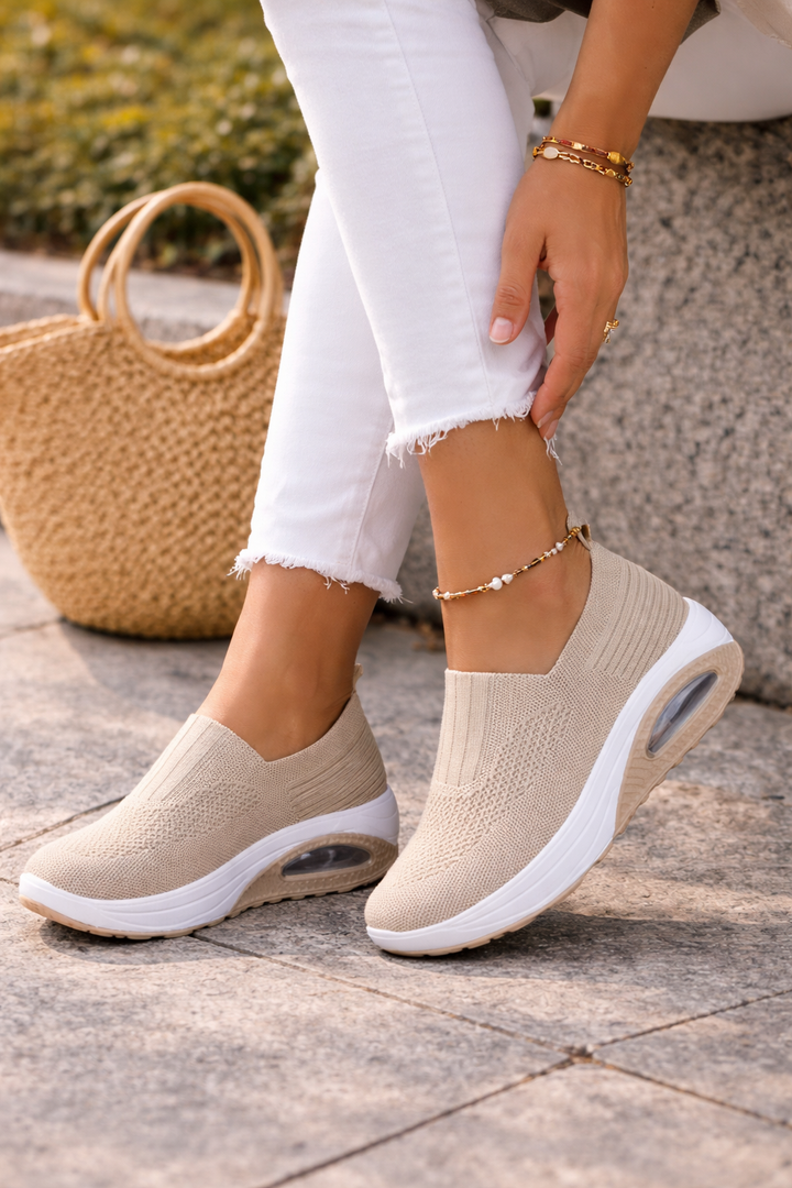 Sneakers Donna Slip-On in Maglia Traspirante