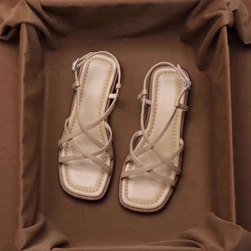 Sandali con cinturini in pelle italiana