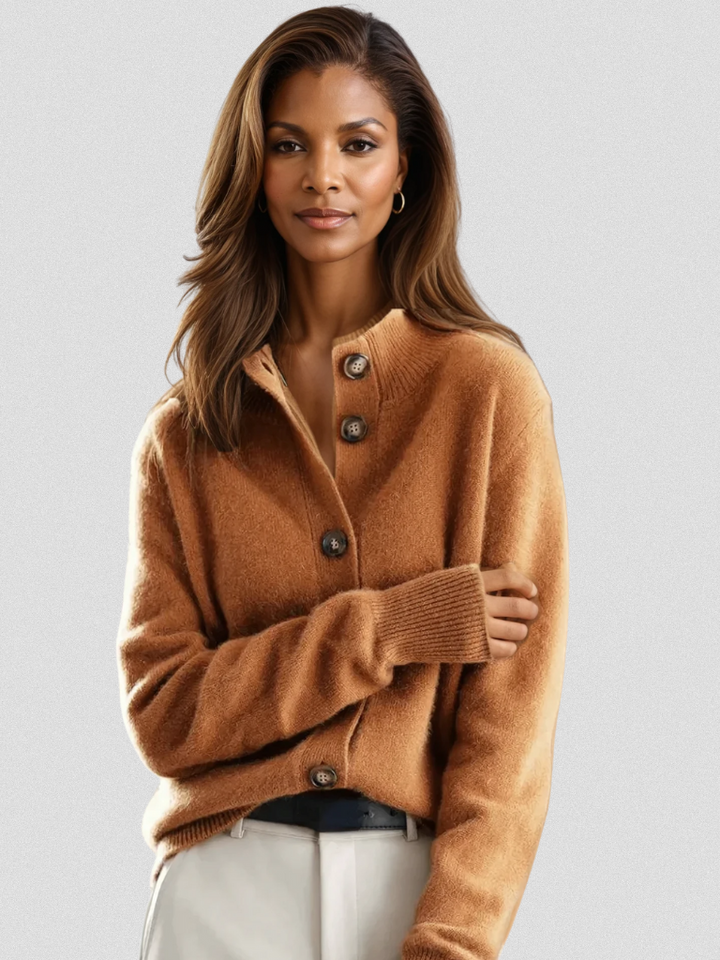 Sofie | Cardigan classico con bottoni