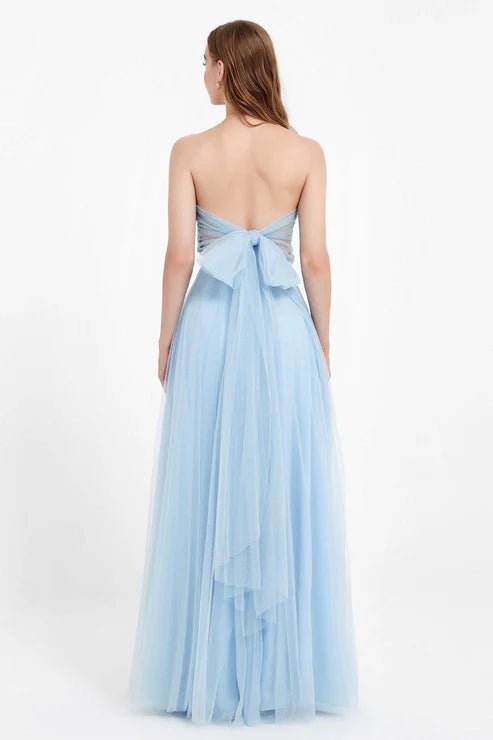 Abito cerimonia lungo elegante donna