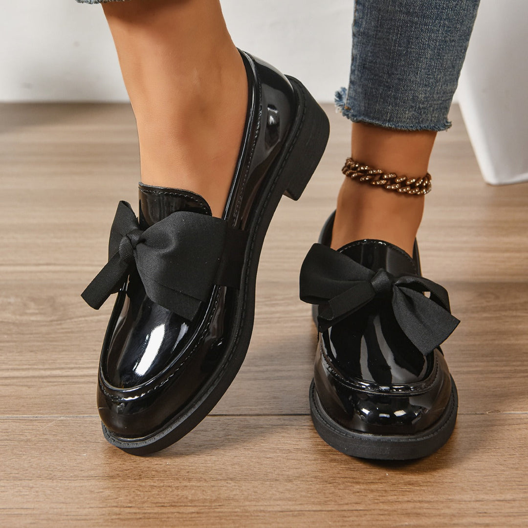 Eleganti Mocassino Donna Vernice con Fiocco Tacco Basso