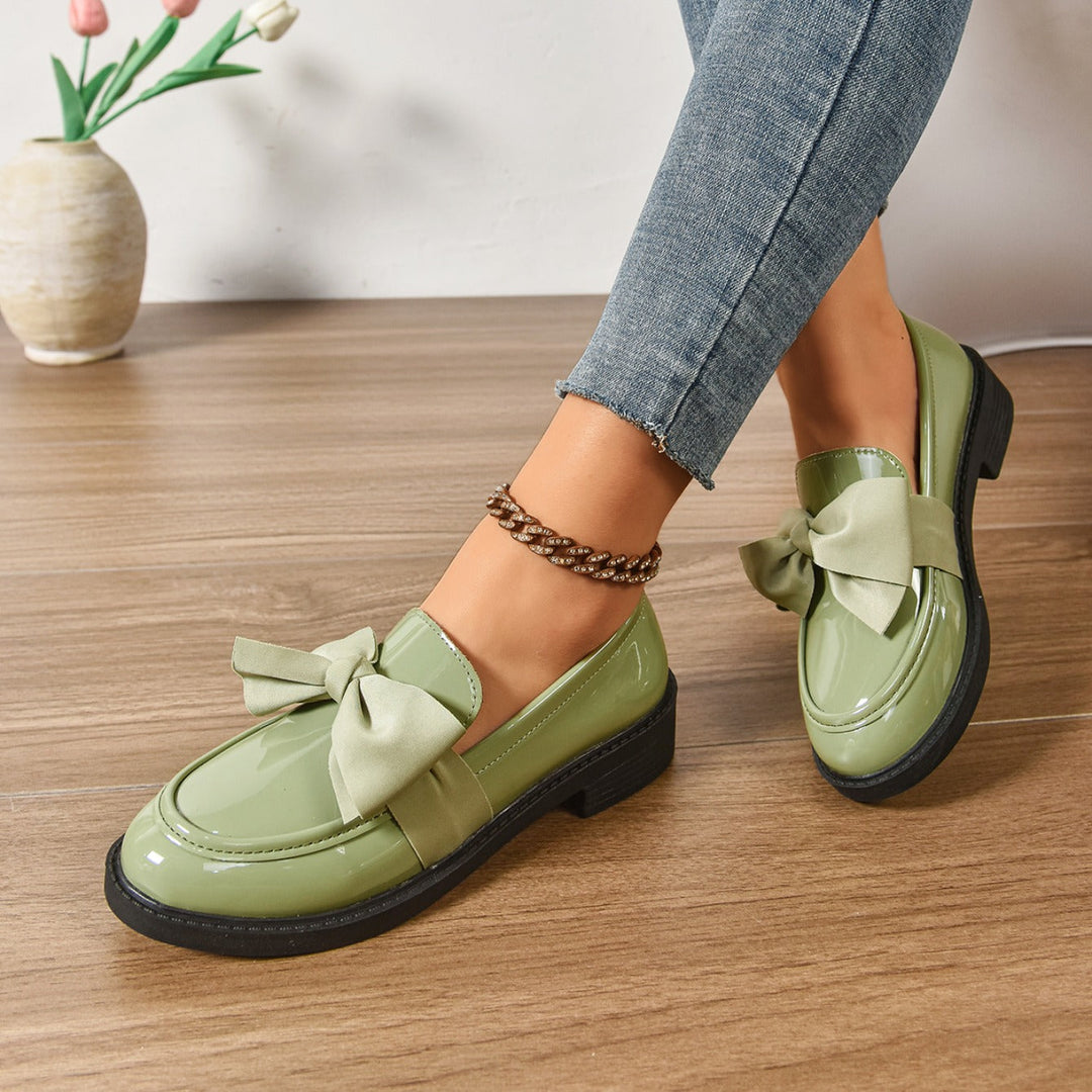 Eleganti Mocassino Donna Vernice con Fiocco Tacco Basso