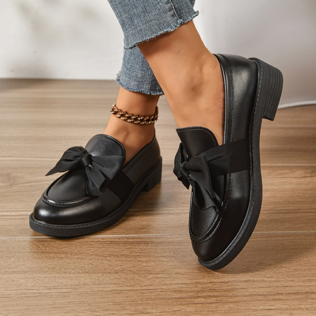Eleganti Mocassino Donna Vernice con Fiocco Tacco Basso
