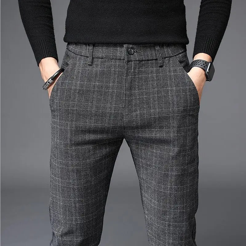 Pantaloni uomo eleganti a quadri