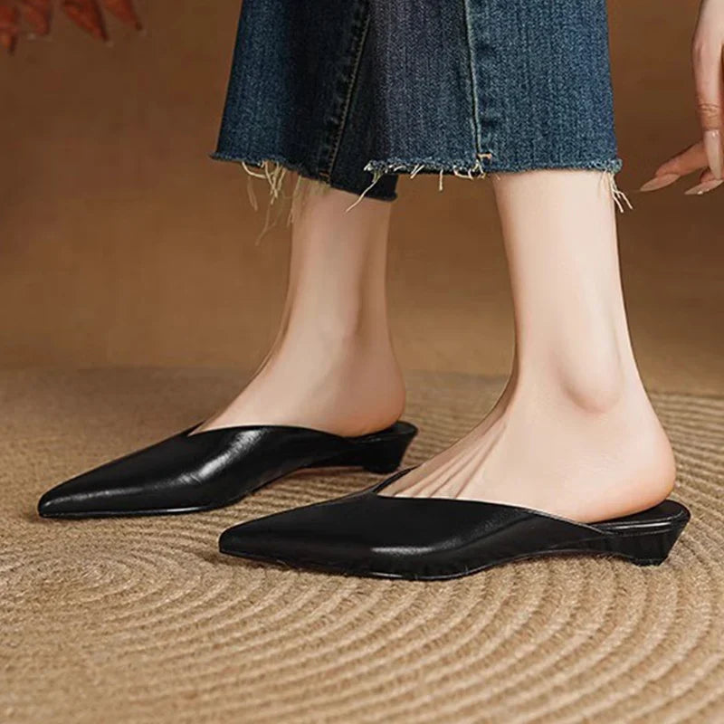 Mules donna eleganti in pelle a punta