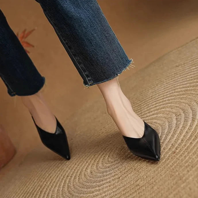Mules donna eleganti in pelle a punta