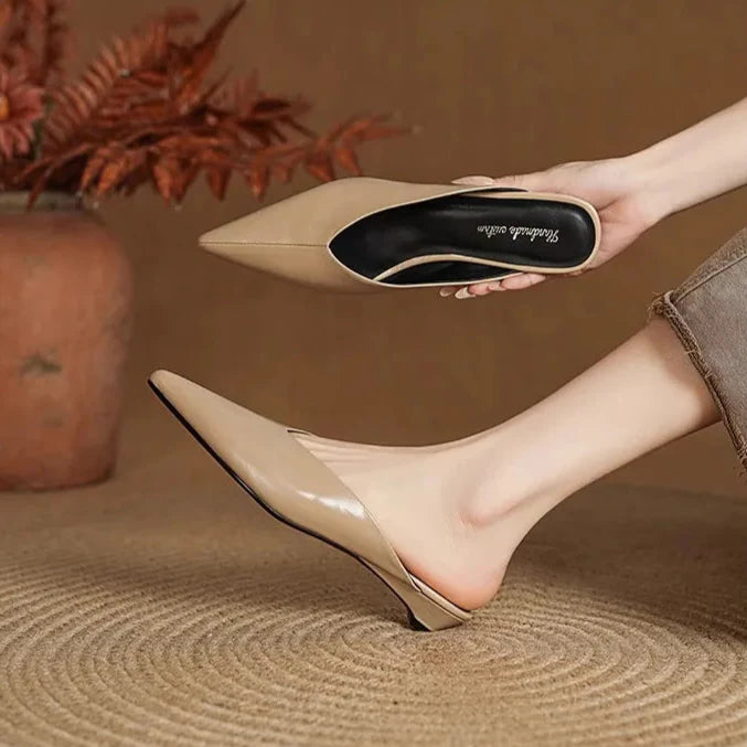 Mules donna eleganti in pelle a punta