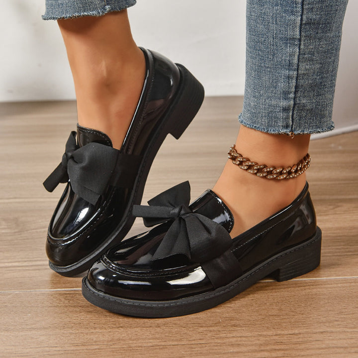 Eleganti Mocassino Donna Vernice con Fiocco Tacco Basso