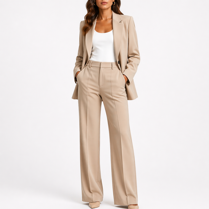 Tailleur Donna Suit con Blazer Strutturato e Pantalone a Vita Alta