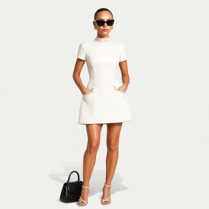 Minigonna da donna con bordi in perle