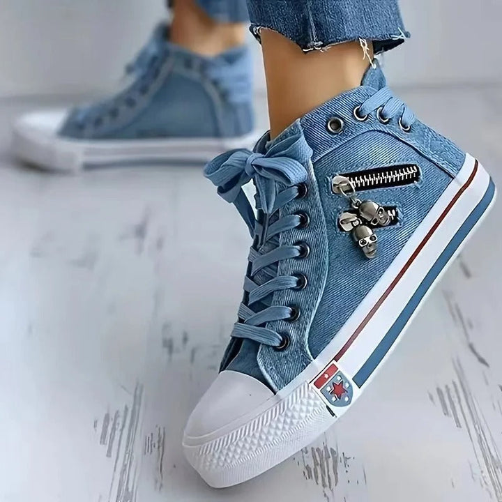 Sneakers Donna in Denim dal Design Urbano