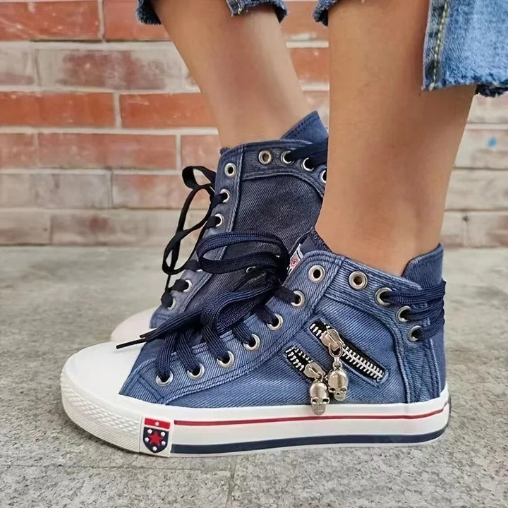 Sneakers Donna in Denim dal Design Urbano