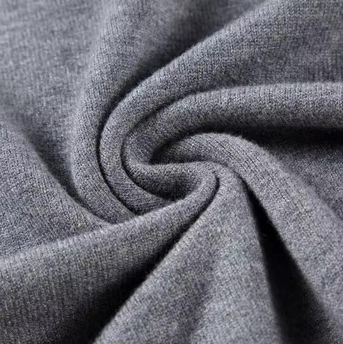 Colletto Dolcevita Lavorato a Maglia Elegante Invernale