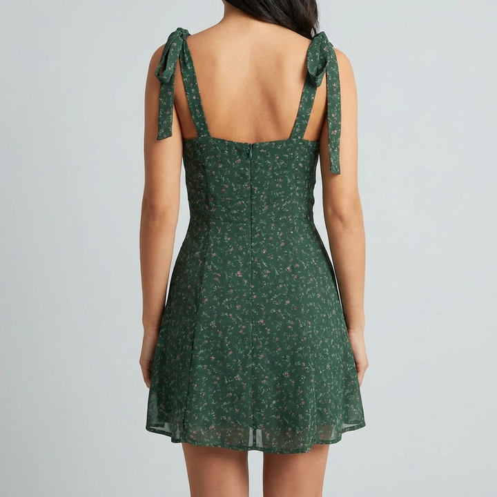 Elegante Abito Mini Verde Floreale Scollo Cuore Donna