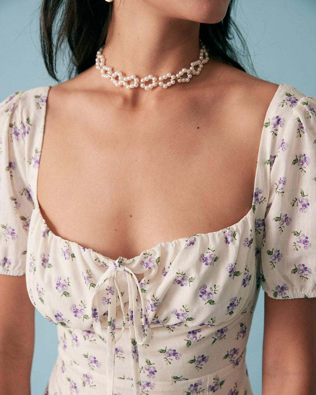 Elegante Abito Midi Floreale Scollo Quadrato Arricciato